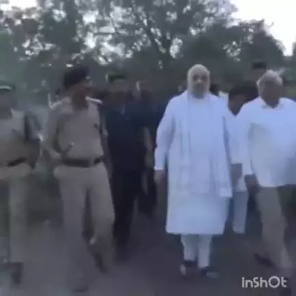 અમદાવાદ શહેર: અમિત શાહે અમદાવાદ એરપોર્ટ પહોંચ્યા બાદ ઘટના સ્થળે લીધી મુલાકાત