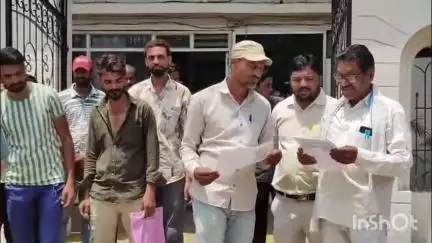उज्जैन शहर: थाना प्रभारी द्वारा पत्रकार से मारपीट और झूठे केस में जेल भिजवाने के मामले की देवास रोड आईजी से शिकायत