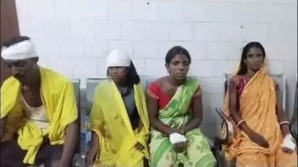 जमुआ: हरसिंगरायडीह में 8 लोगों के साथ मारपीट, सभी घायल सदर अस्पताल में भर्ती