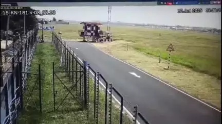 વટવા: અમદાવાદ પ્લેન ક્રેશના Live CCTV: ગણતરીના સેકન્ડોમાં જ આગનો ગોળો બની ગયું વિમાન