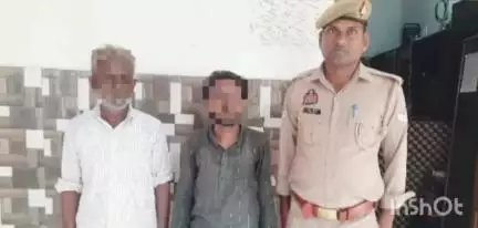 धामपुर: नहटौर क्षेत्र के गांव बेगराजपुर में दो समुदायों के बीच विवाद के मामले में पुलिस ने 2 आरोपियों को पकड़कर किया चालान