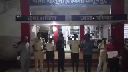 अनूपपुर: भालूमाड़ा पुलिस ने पयारी में जुआ खेलते 5 लोगों को पकड़ा, ₹4520 नकदी जब्त