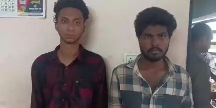 കരുനാഗപ്പള്ളി: യുവാവിനെ ആക്രമിച്ച് പരിക്കേൽപ്പിച്ച കേസിൽ രണ്ടുപേർ കരുനാഗപ്പള്ളി പോലീസിന്റെ പിടിയിലായി, സി.സി.ടി.വി