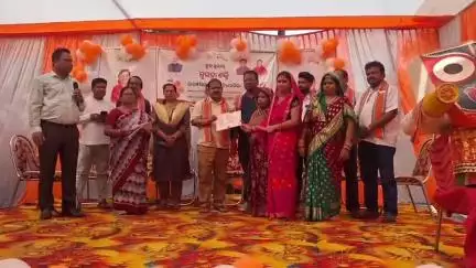 କବିସୂର୍ଯ୍ୟନଗର: ବେଗୁନିଆପଡା ବ୍ଲକରେ ସୁଭଦ୍ରା ଶକ୍ତି ପାରମ୍ପରିକ ଖାଦ୍ୟ ପ୍ରତିଯୋଗିତା କାର୍ଯ୍ୟକ୍ରମ ଅନୁଷ୍ଠିତ