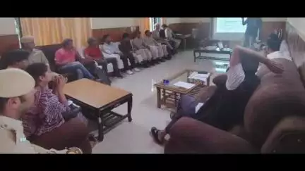 बैजनाथ: वन मंडल अधिकारी डॉ. संजीव शर्मा की अध्यक्षता में बीड़ में वन्य प्रजातियों को लेकर कार्यशाला हुई आयोजित