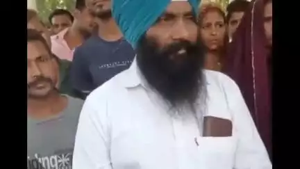 ਜਲੰਧਰ 1: ਲੈਦਰ ਕੰਪਲੈਕਸ ਚੌਂਕੀ ਵਿਖੇ ਵਿਅਕਤੀ ਦੀ ਮੌਤ ਤੋਂ ਬਾਅਦ ਪਰਿਵਾਰਿਕ ਮੈਂਬਰਾਂ ਨੇ ਇਨਸਾਫ ਦੀ ਮੰਗ ਨੂੰ ਲੈ ਕੇ ਕੀਤਾ ਹੰਗਾਮਾ