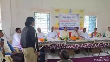 ପଟ୍ଟାଙ୍ଗୀ: ସମ୍ବାଇ ପଞ୍ଚାୟତ କାର୍ଯ୍ୟାଳୟରେ ବିଧାୟକଙ୍କ ଅଭିଯୋଗ ଶୁଣାଣି ଓ ସମୀକ୍ଷା ବୈଠକ ଅନୁଷ୍ଠିତ