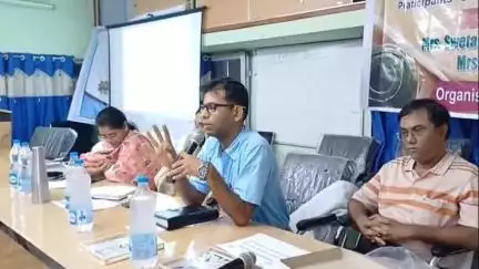 মঙ্গলকোট: উৎকর্ষ বাংলার মাধ্যমে এলাকার ছেলেমেয়েদের স্বনির্ভরতার সঠিক দিশা দেখাত মঙ্গলকোট ব্লক অফিসে শিবিরের আয়োজন, উপস্থিত ADM