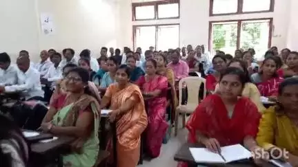 रोहा: तालुक्यातील शिक्षकांना पायाभूत अभ्यासक्रमाचे प्रशिक्षण, ग्रामीण भागातील विद्यार्थांना होणार फायदा