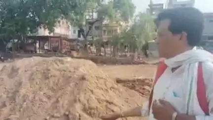 जबेरा: जनपद उपाध्यक्ष प्रतिनिधि सुजान सिंह ने एक करोड़ की लागत से बनने वाले खेल मैदान का किया निरीक्षण