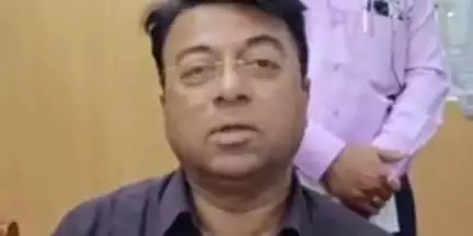 उत्तर सोलापूर: कचरा संकलनासाठी घराबाहेर लावलेले QR कोड लवकरच चालू होणार: महापालिका अतिरिक्त आयुक्त रवि पवार यांची माहिती...