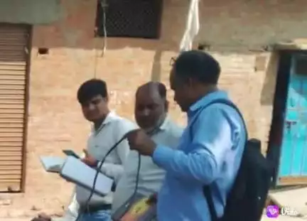 ताखा: ताखा क्षेत्र में चोरी कर बिजली चला रहे 23 लोगों को पकड़ा गया, रिपोर्ट दर्ज कराई गई