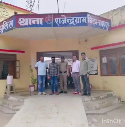 पुष्पराजगढ़: राजेंद्रग्राम पुलिस ने 10 साल से फरार स्थायी वारंटी को किया गिरफ्तार