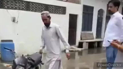 किच्छा: किच्छा विधायक तिलक राज बेहड़ ने जल भराव की समस्या को लेकर वार्ड नंबर 13 का किया निरीक्षण