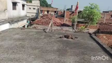 गावां: गावां नीचे टोला में घर के ऊपर से गुजर रहा बिजली का तार, परिवार दहशत में