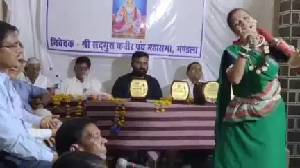 मंडला: कबीर चौक स्थित कबीर मंदिर में श्री सदगुरु कबीर पंथ महासभा का आयोजन, मेधावियों का सम्मान