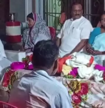 मोरवा: मोरवा दक्षिणी पंचायत में भाजपा के वरिष्ठ नेताओं का हुआ स्वागत, बड़ी संख्या में लोग थे मौजूद
