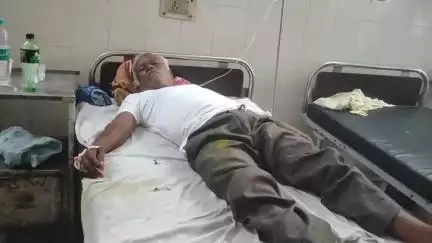 झालरापाटन: झालावाड़ जिले के मुंडला गांव में दामाद ने ससुर के साथ की मारपीट, ससुर घायल होकर जिला अस्पताल में भर्ती
