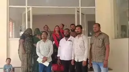 देवास नगर: ग्राम बेहरी में पूजा करने गई महिलाओं से अभद्र व्यवहार, पुलिस अधीक्षक कार्यालय में दिया ज्ञापन