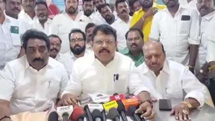 வாலாஜாபாத்: வாலாஜாபாத் பகுதியில் அகமதாபாத் விமானம் விபத்து மிகப்பெரிய துயரம் அதிமுக முன்னாள் அமைச்சர் வைகை செல்வன் பேட்டி