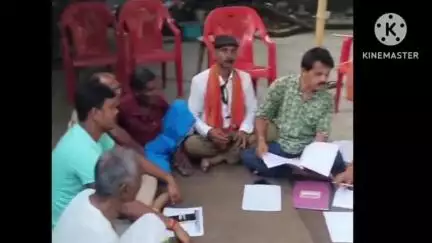 নলহাটি ২: রায়পুর গ্রামে ভারতীয় জনতা পার্টির বুথ সশক্তিকরণ অভিযান কর্মসূচিতে উপস্থিত ঐ মন্ডলের নেতৃত্বরা