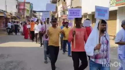 হীরবাঁধ: ওবিসি তালিকাভুক্ত করার দাবিতে খাতড়া ব্লক প্রশাসনের কাছে ডেপুটেশন দিল ভারতীয় গন্ধবণিক সমাজ কল্যাণ সমিতির খাতড়া শাখা