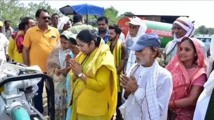 नागौद: रैगाव विधान सभा क्षेत्र के जल संकट से जूझ रहे गांवों को मिली पानी के टैंकर की सौगात