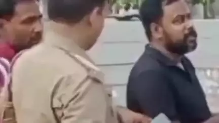 सिधौली: सिधौली में लाइनमैन की करंट से मौत मामले में मुआवजे की मांग को लेकर परिजनों ने किया प्रदर्शन, ₹10 लाख का दिया गया आश्वासन