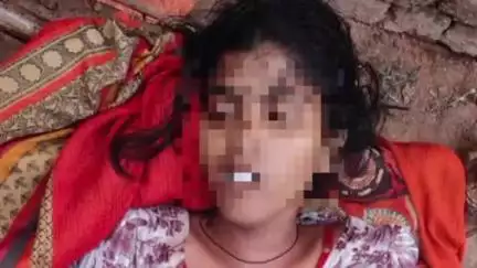गोला: सिल्ली के पतरहातू निवासी युवती ने नावाडीह गांव में जीजाजी के घर फांसी लगाकर की आत्महत्या, पुलिस जांच में जुटी