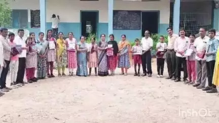 సైదాపూర్: మండలంలోని అన్ని గ్రామాలలో పాఠశాలల ప్రారంభం రోజే పాఠ్య పుస్తకాలతో పాటు, యూనిఫామ్స్ అందించాం: ఎంఈఓ శ్రీనివాస్ రెడ్డి