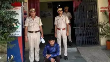 बानसूर पुलिस ने अश्लील फोटो सोशल मीडिया पर वायरल करने की धमकी देने वाले को किया गिरफ्तार