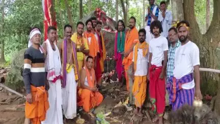 ଫୁଲବାଣୀ ସହର: ଫିରିଙ୍ଗିଆ ଖଜୁରିପଡା ଠାରେ ଅନୁଷ୍ଠିତ ହେଲା ମା ବାରକାଣ୍ଡି ଦେବୀ ଙ୍କ ବାର୍ଷିକ ପୂଜା I