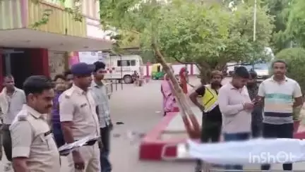 रामगढ़: ईसरी पोखरे में डूबने से एक किशोरी की मौत, बेटी की बारात से पहले घर से उठी अर्थी, गांव में पसरा माताम