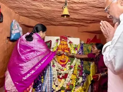 హత్నూర: హత్నూర సుందరమ్మ తల్లి జాతర ఉత్సవాల్లో పాల్గొన్న నర్సాపూర్ ఎమ్మెల్యే సునీత రెడ్డి