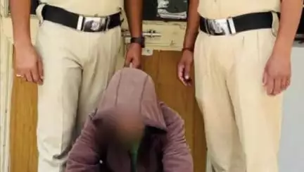 कुल्लू: पुलिस ने सियाल गांव में रियाशी मकान से एक युवक और एक युवती से 3.930 ग्राम चिट्ठा हेरोइन बरामद किया