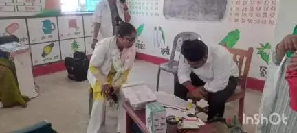 जयनगर: जिला आरसीएच पदाधिकारी ने विभिन्न टीकाकरण सत्र स्थलों का किया निरीक्षण