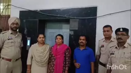 दुर्ग: टूर एण्ड ट्रेवल में फ्रेंचाइजी दिलाने के नाम पर ठगी करने वाले पति-पत्नी को पुलिस ने बालोद से किया गिरफ्तार