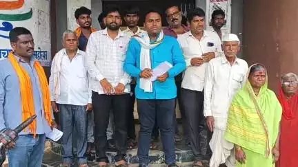 घनसावंगी: बच्चू कडू यांच्या सर्व मागण्या मान्य कराव्यात घनसावंगी तहसीलदारमार्फत मुख्यत्र्यांना निवेदन ; शेतकरी नासेर शेख