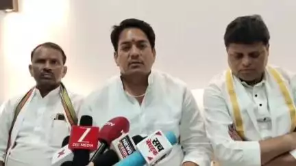 सागवाड़ा: राजस्थान के सामाजिक न्याय एवं अधिकारिता मंत्री अविनाश गहलोत ने अहमदाबाद प्लेन हादसे में व्यक्त की शोक संवेदना
