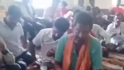 बरकागाँव: बादम में रैयतों की बैठक, किसानों ने जल, जंगल और जमीन बचाने का लिया निर्णय