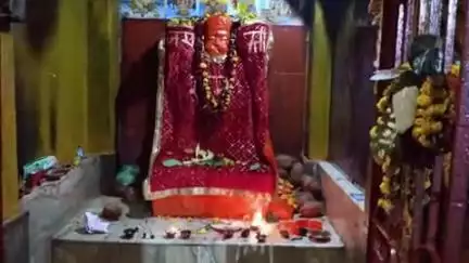 बांधवगढ़: सागर मंदिर में हनुमान जी की हुई संध्या आरती