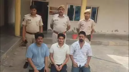 केशोरायपाटन: कापरेन पुलिस ने शराब ठेके के सेल्समैन की हत्या के मामले में 3 आरोपियों को किया गिरफ्तार, जांच जारी