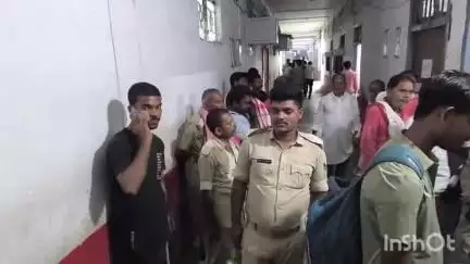 मुशहरी: उत्पाद विभाग मुजफ्फरपुर ने छापेमारी कर शराब बेचने के आरोप में 8 लोगों को गिरफ्तार किया