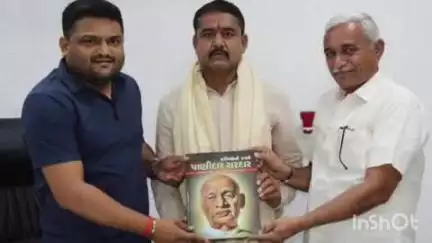 સાણંદ: શ્રી કારડીયા રાજપૂત સમાજ સાણંદ- વિરમગામ વિભાગના નવનિયુક્ત પ્રમુખનું MLA હાર્દિકભાઈ પટેલ એ સન્માન કર્યું