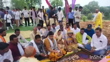 घोड़ाडोंगरी: पाढर में ₹1.59 करोड़ की लागत से बनेगा प्राथमिक स्वास्थ्य केंद्र, विधायक ने किया भूमिपूजन