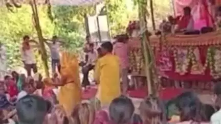 छिबरामऊ: मोहनपुर गांव में श्रीमद् भागवत कथा का हुआ आयोजन, जमकर झूमे श्रद्धालु