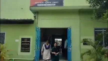 রানাঘাট ১: এক যুবককে আত্মহত্যায়  প্ররোচনা দেওয়ার অভিযোগে তাহেরপুর থেকে গ্রেফতার মহিলাকে জেল হেফাজতে পাঠালো রানাঘাট আদালত