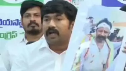 దర్శి: మాజీ సీఎం పొదిలి పర్యటనలో రాళ్ల దాడి చేసింది టిడిపి నాయకులేనని వెల్లడించిన వైసీపీ జిల్లా అధ్యక్షులు శివ ప్రసాద్ రెడ్డి