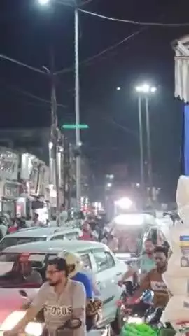 इतना बड़ा हादसा गुजरात अहमदाबाद में हुआ लेकिन मुजफ्फरनगर में बिना सावन के कावड़ यात्रा निकाली जा रही है आज के दिन?