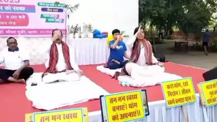सांगानेर: योग महोत्सव-2025 के तहत स्मृति वन पार्क में आयोजित किया गया तीसरा योग शिविर